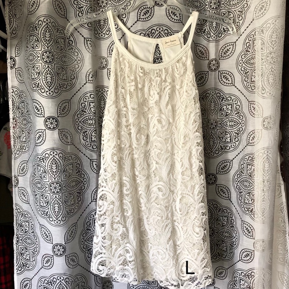 Off white lace tank